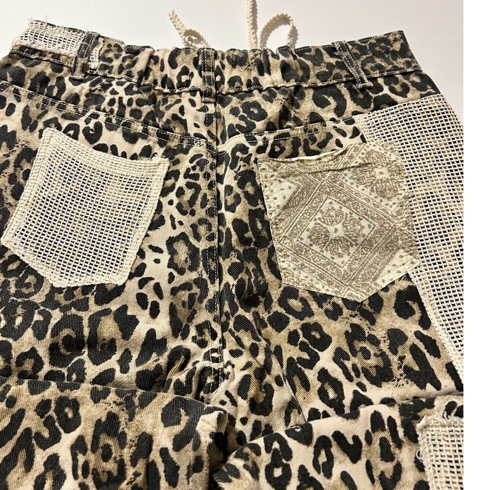 POL Leopard Print Patchwork Wide Leg Distressed Pants Tan Brown Lg Preppy Boho - Picture 4 of 9